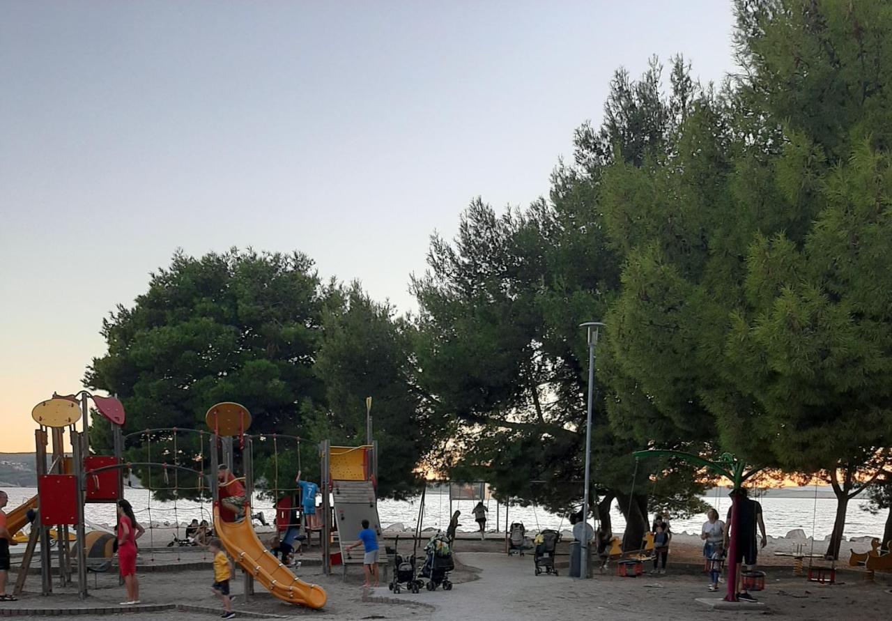 Apartamento App Borna Crikvenica Exterior foto