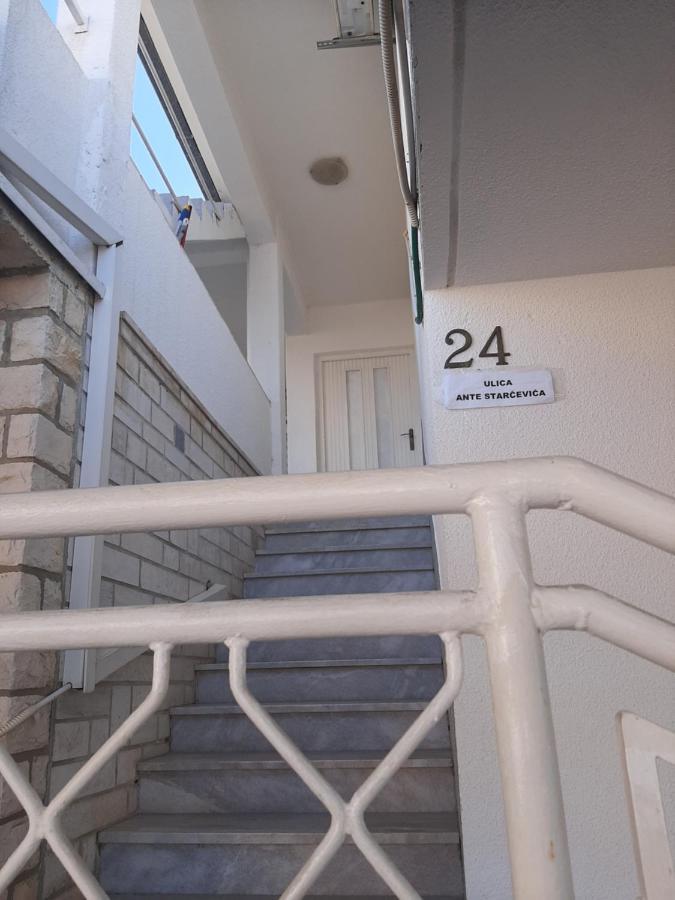 Apartamento App Borna Crikvenica Exterior foto